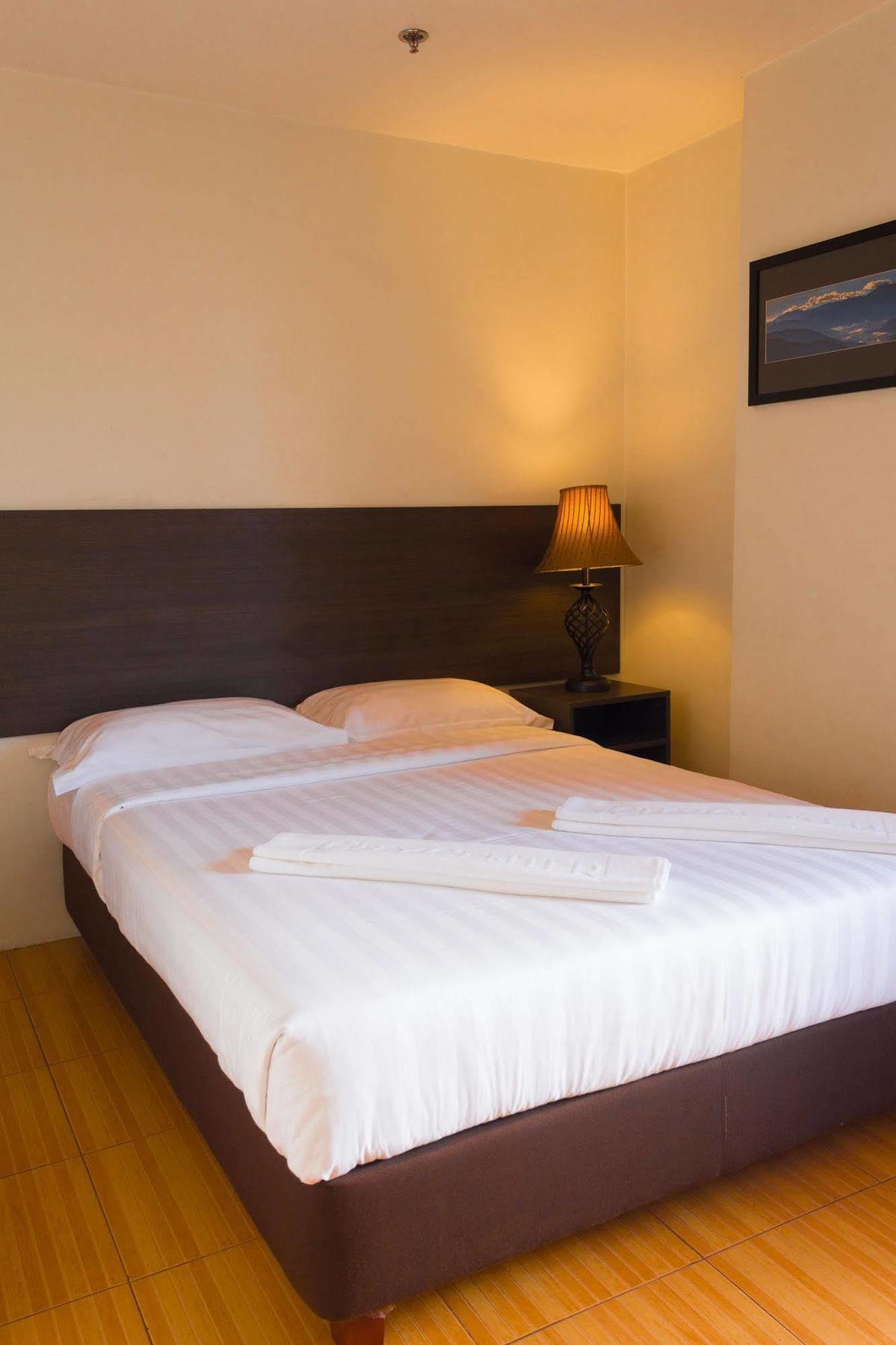 City Center Hotel Baguio City Eksteriør bilde